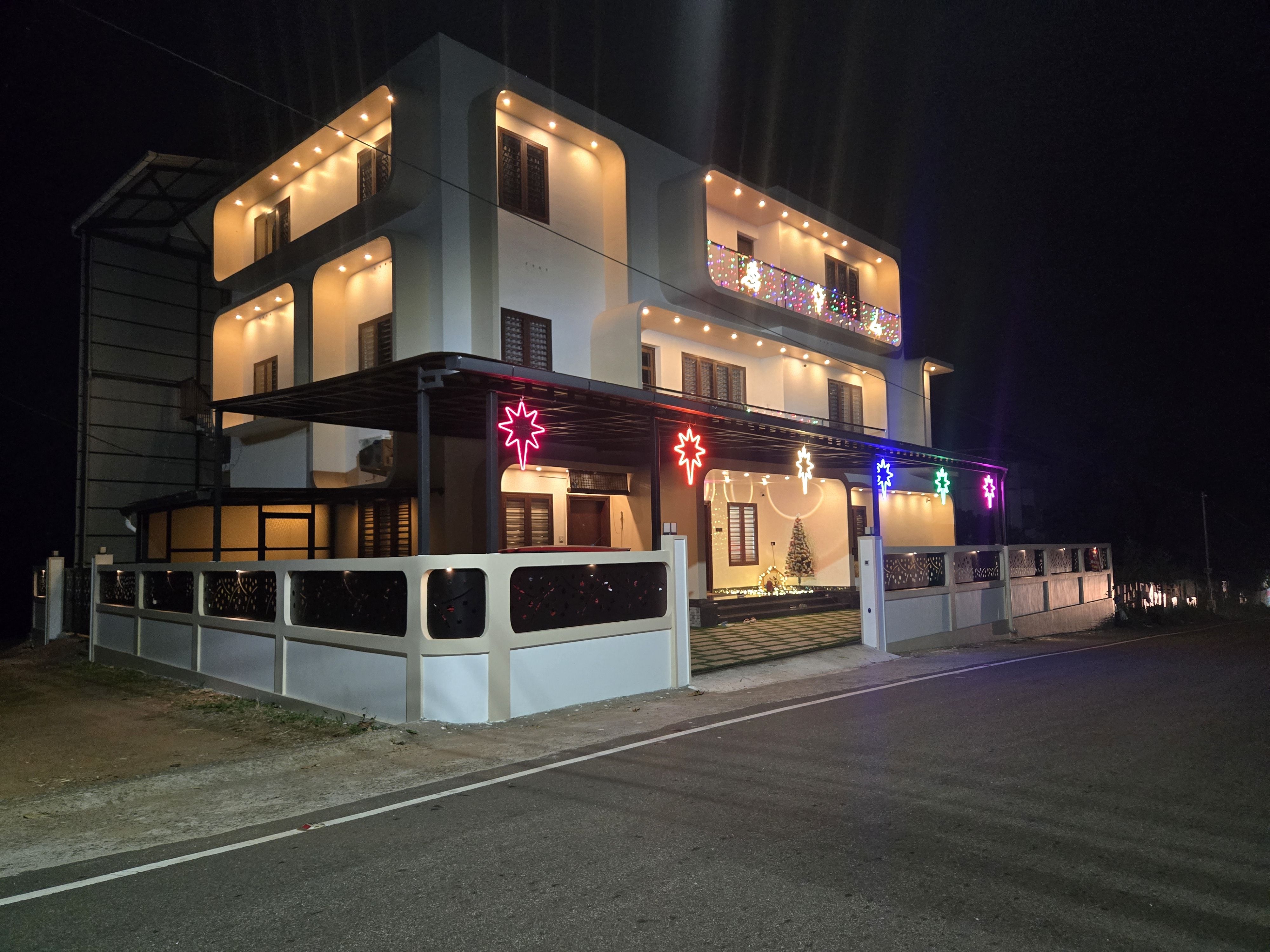 Noah Ark First Floor - Boys PG in Thrissur
