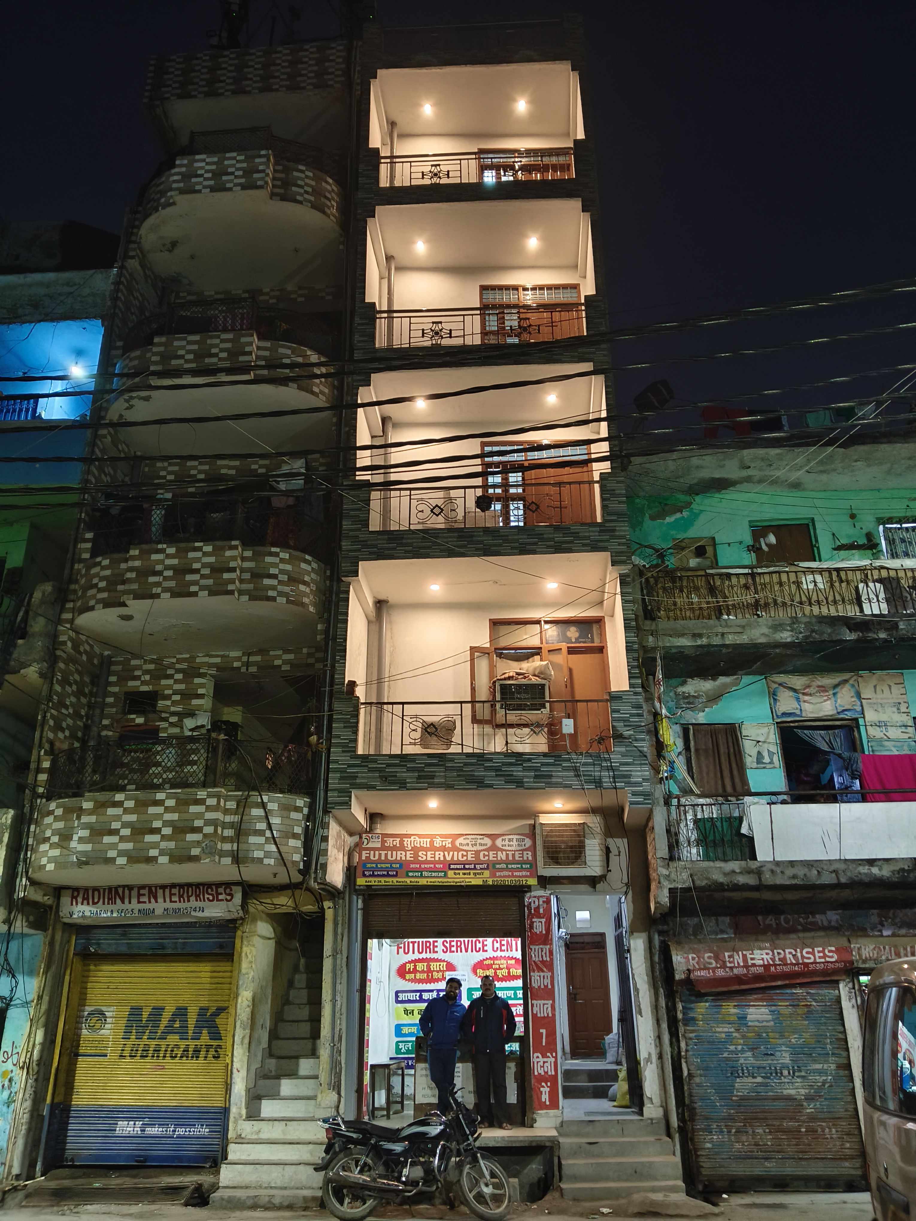 Rohit PG - Boys PG in Noida